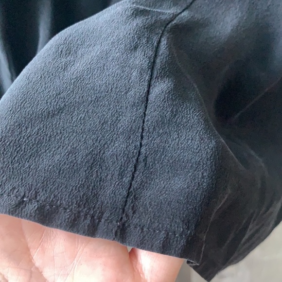 100% Silk Top - Picture 5 of 10